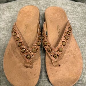 Vionic Women's Floriana Tan Sandals